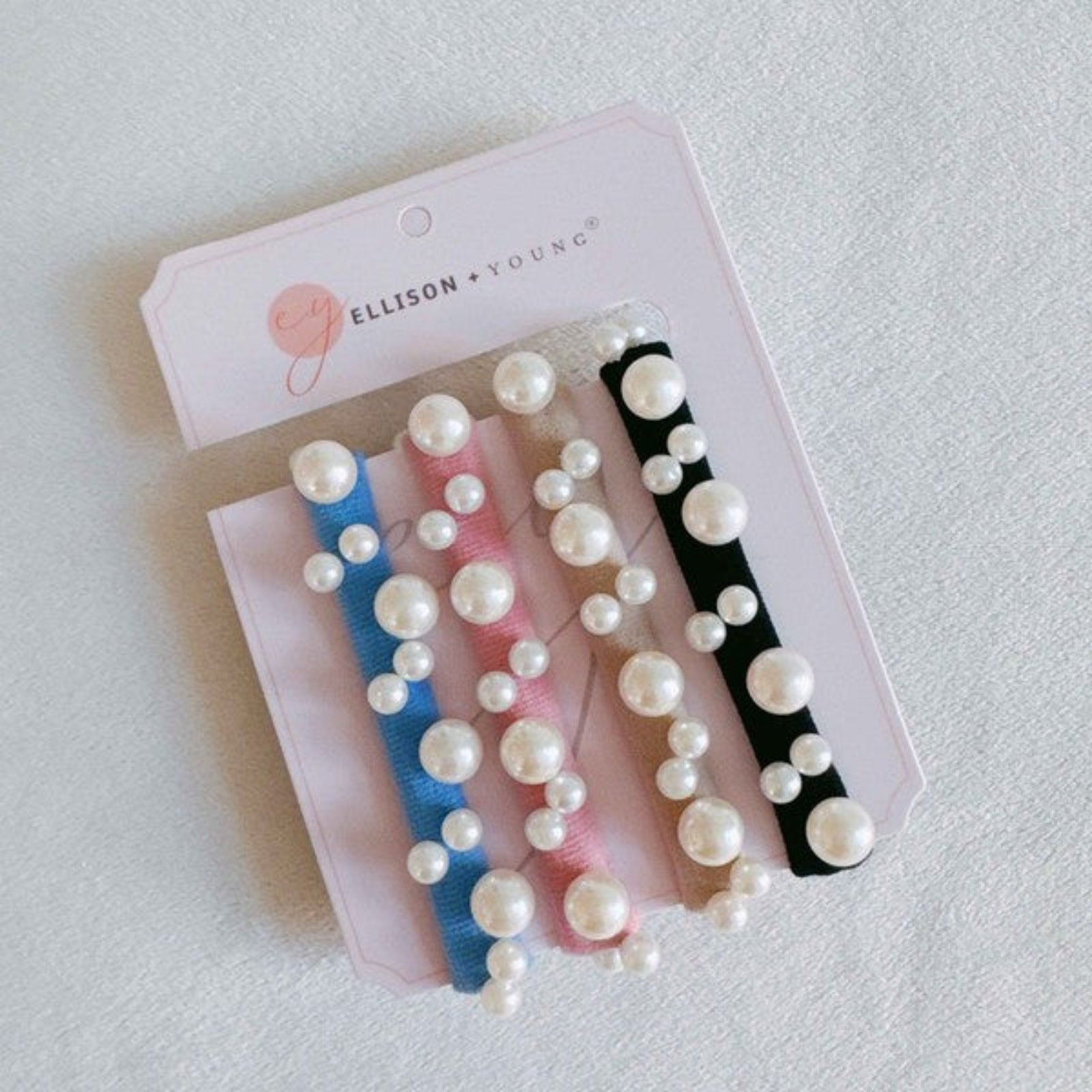 Snowed In Pearls Hair Ties Set