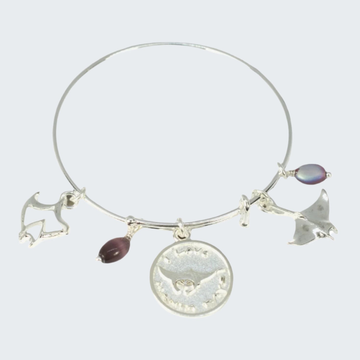 Expandable Bracelet with Stingray