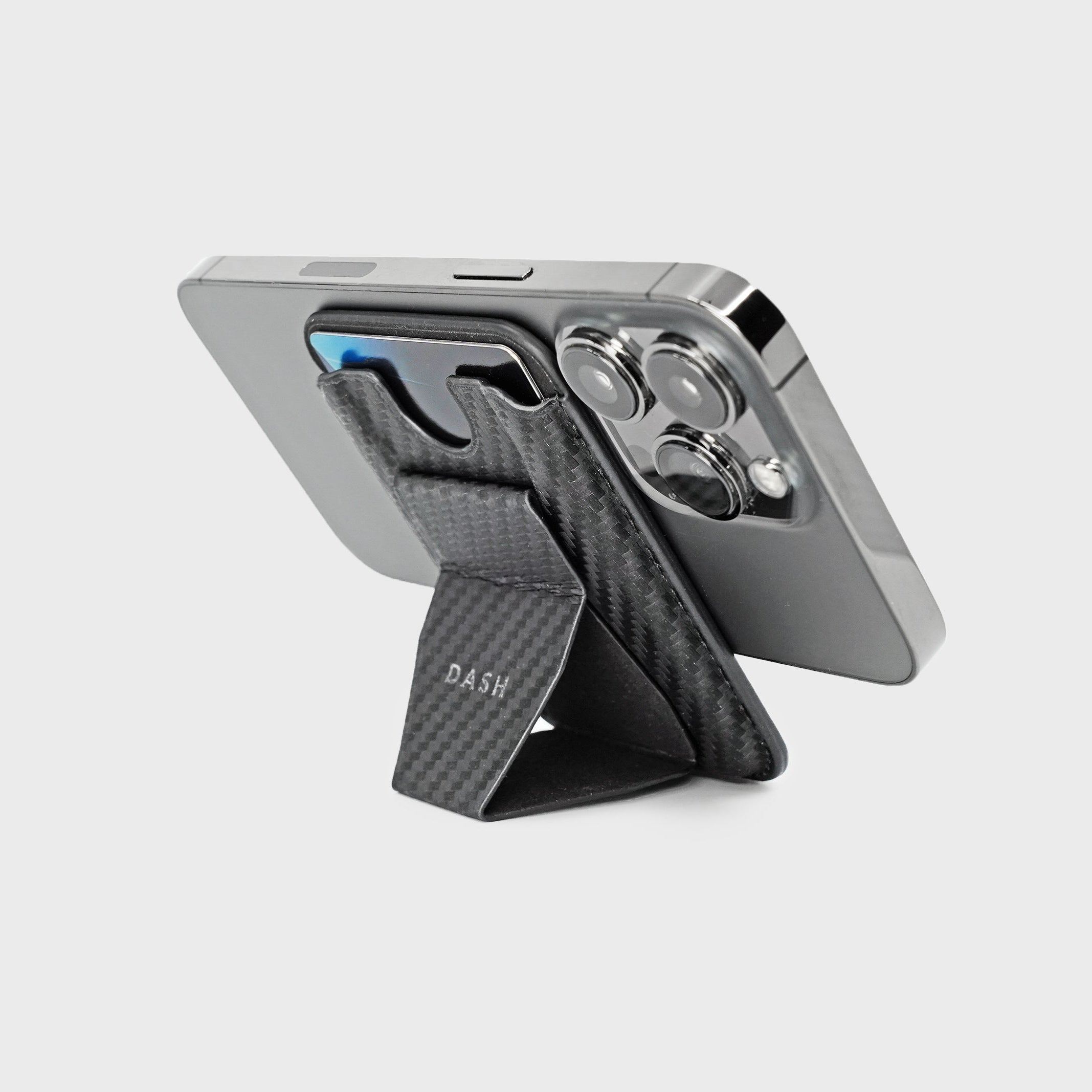 Dash Wallets MagSafe 3-in-1 Wallet + Stand + Grip