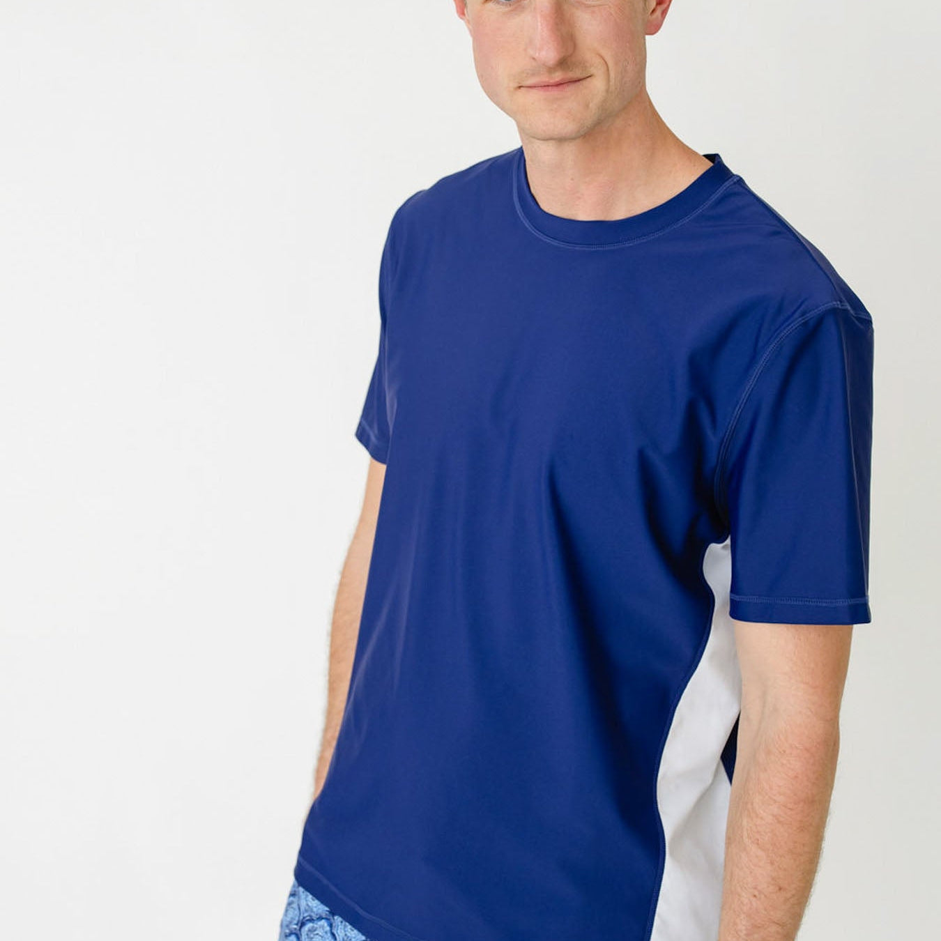 Cabana Life Men's Navy Short Sleeve Rashguard