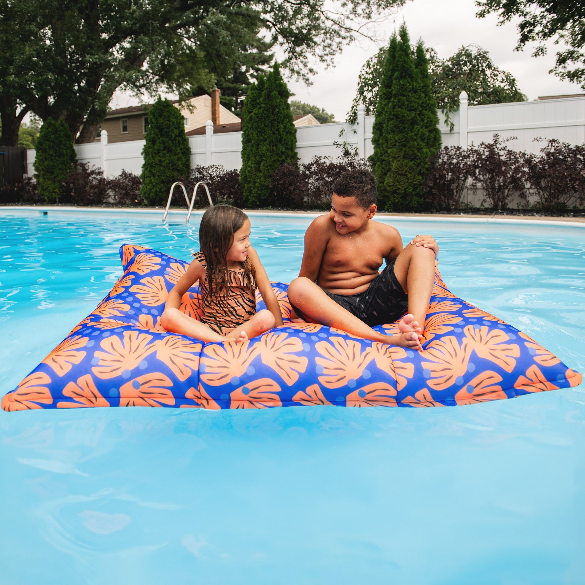 Big Joe's Lagoon Lounger