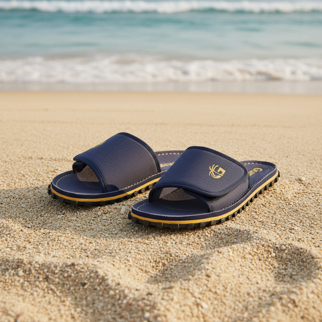 Strider Sliders - Women's - Navy