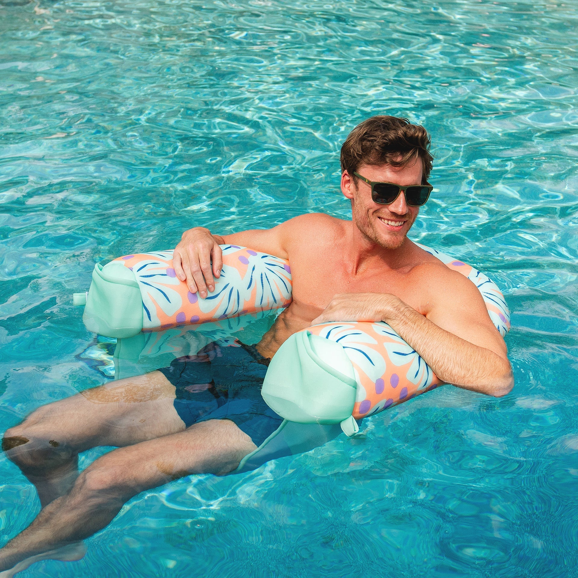 Big Joe Shaka Sling XL Pool Float