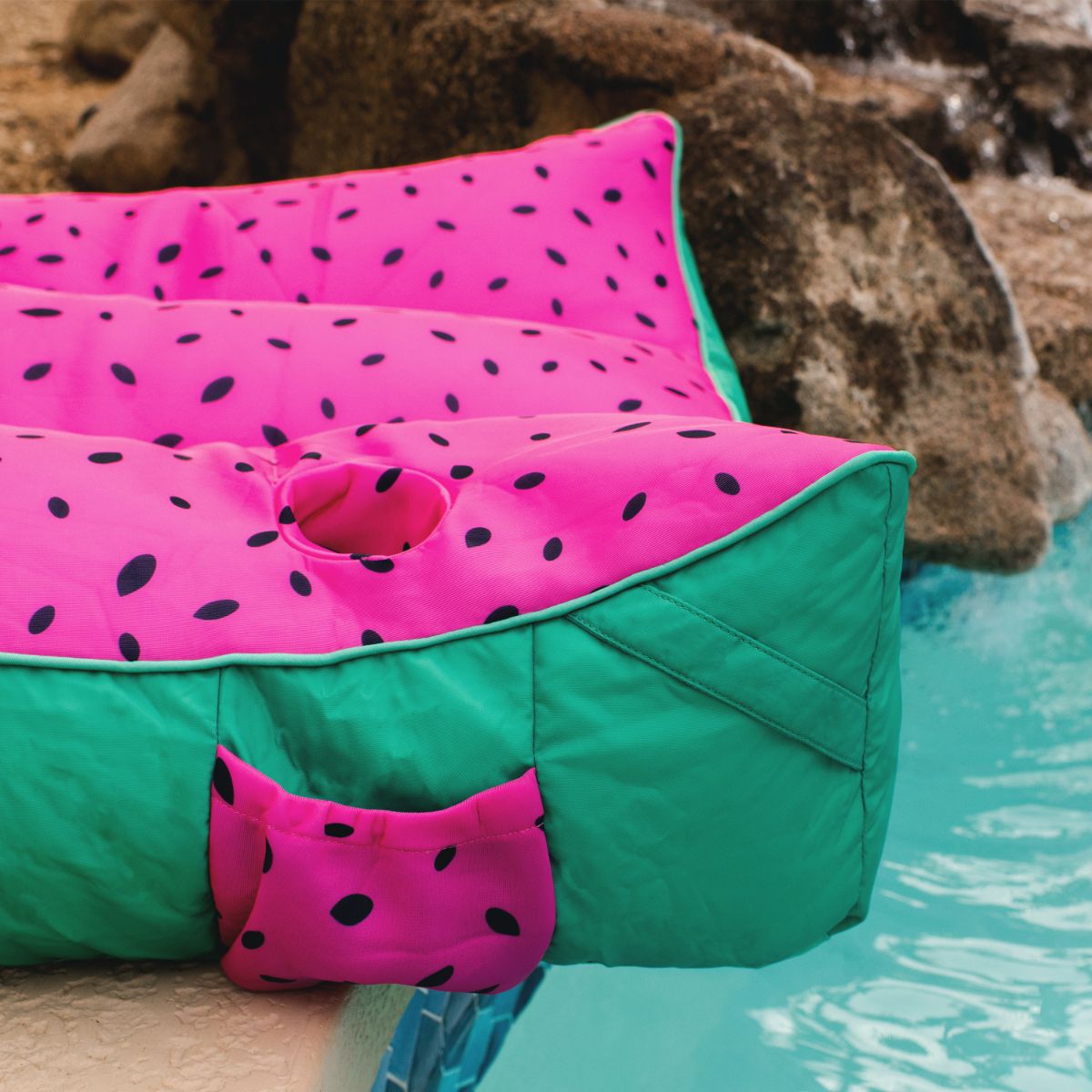 Big Joe's Captain's Pool Float