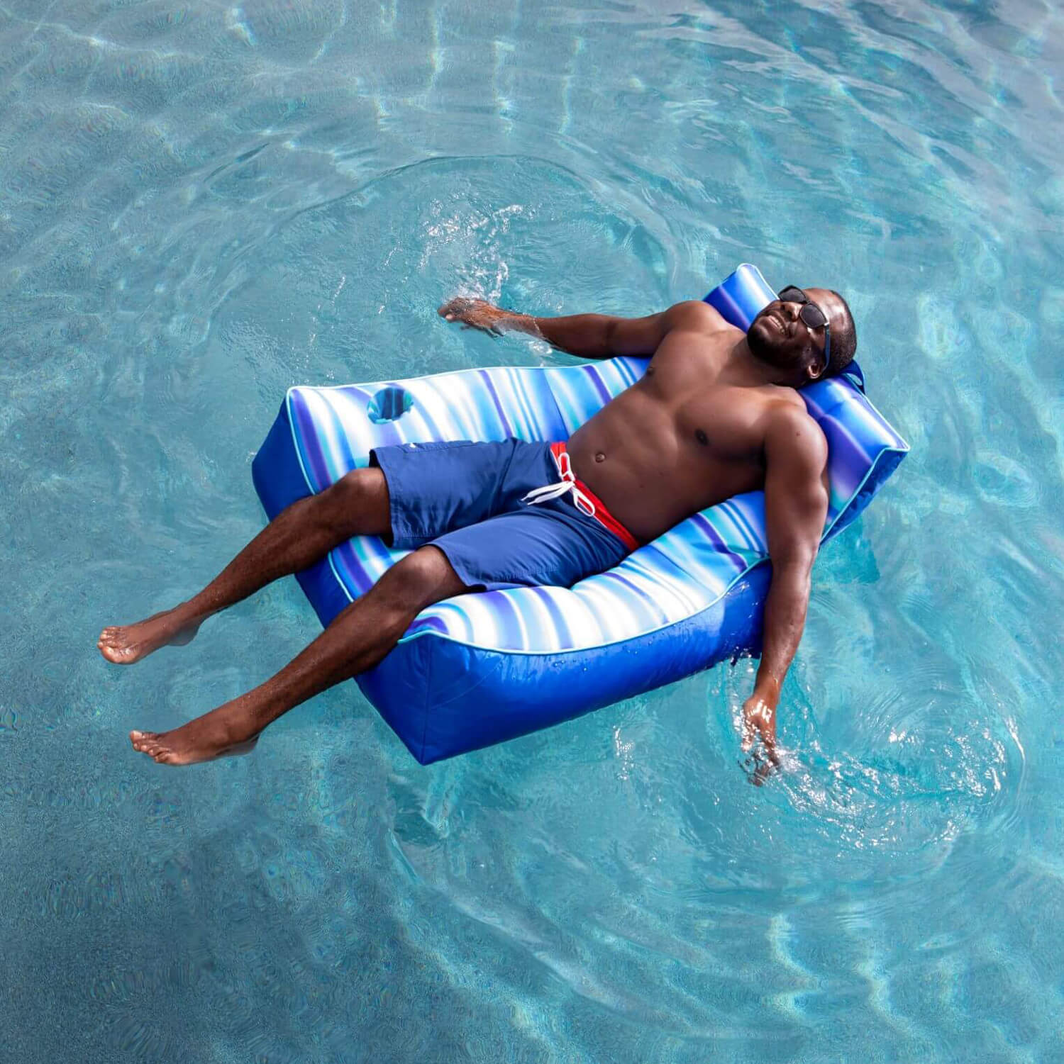 Big Joe's Captain's Pool Float