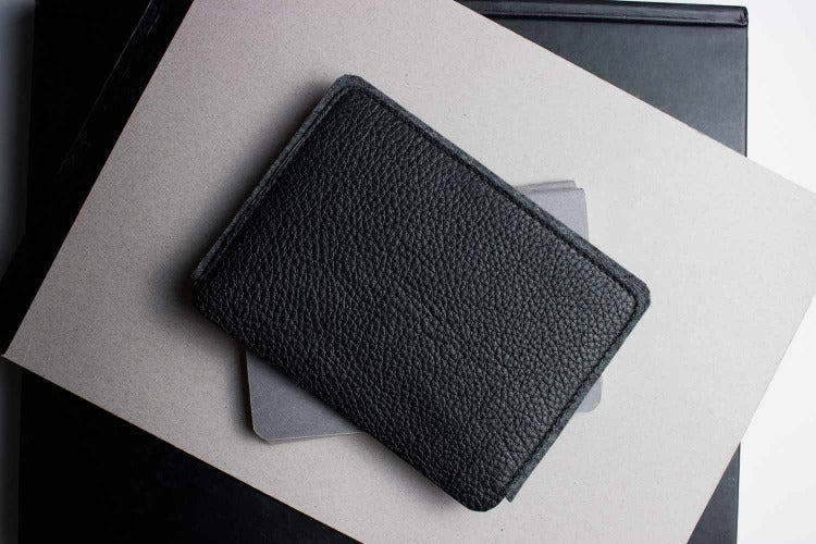 Kiko Passport Holder