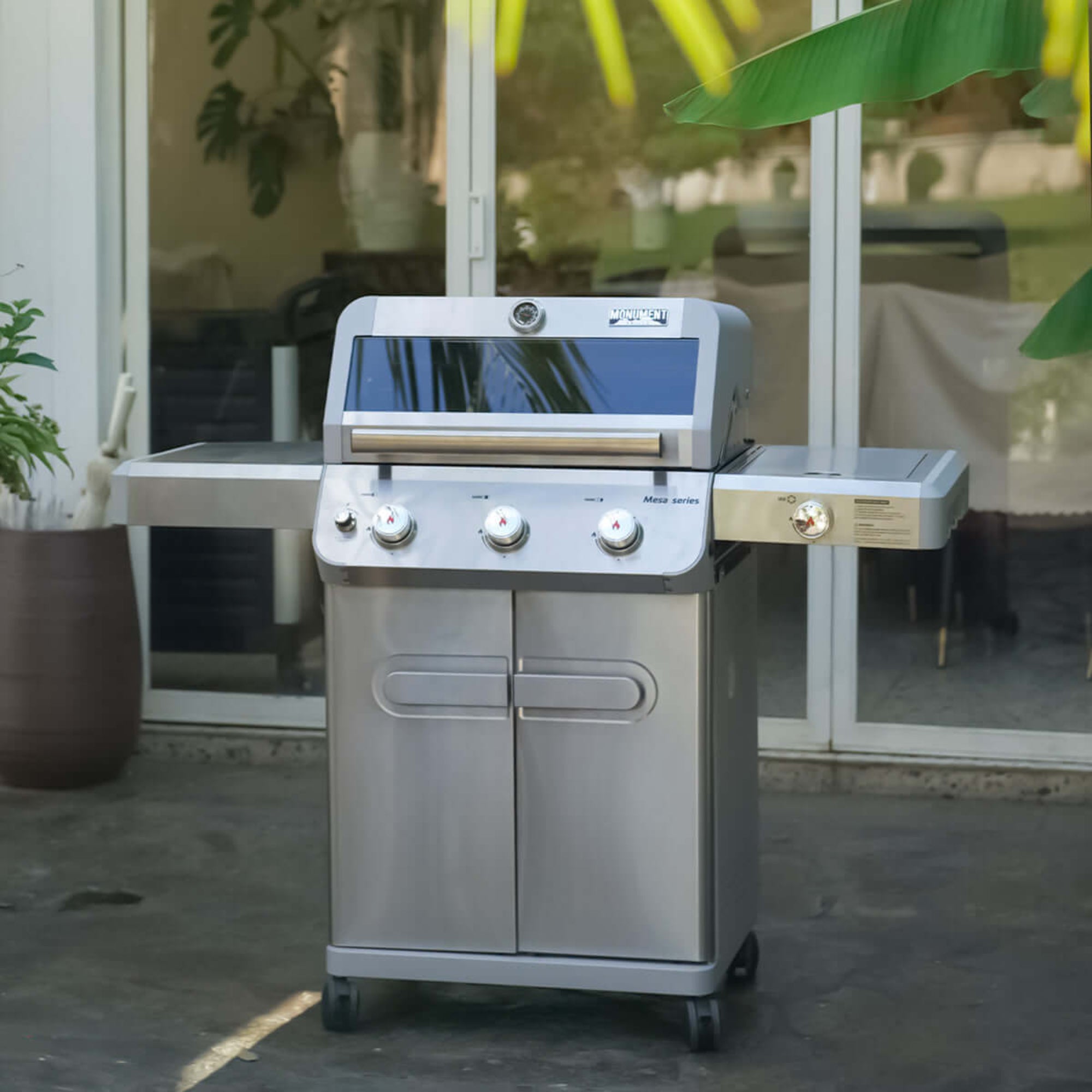 Mesa 305 - Stainless Propane Gas Grill