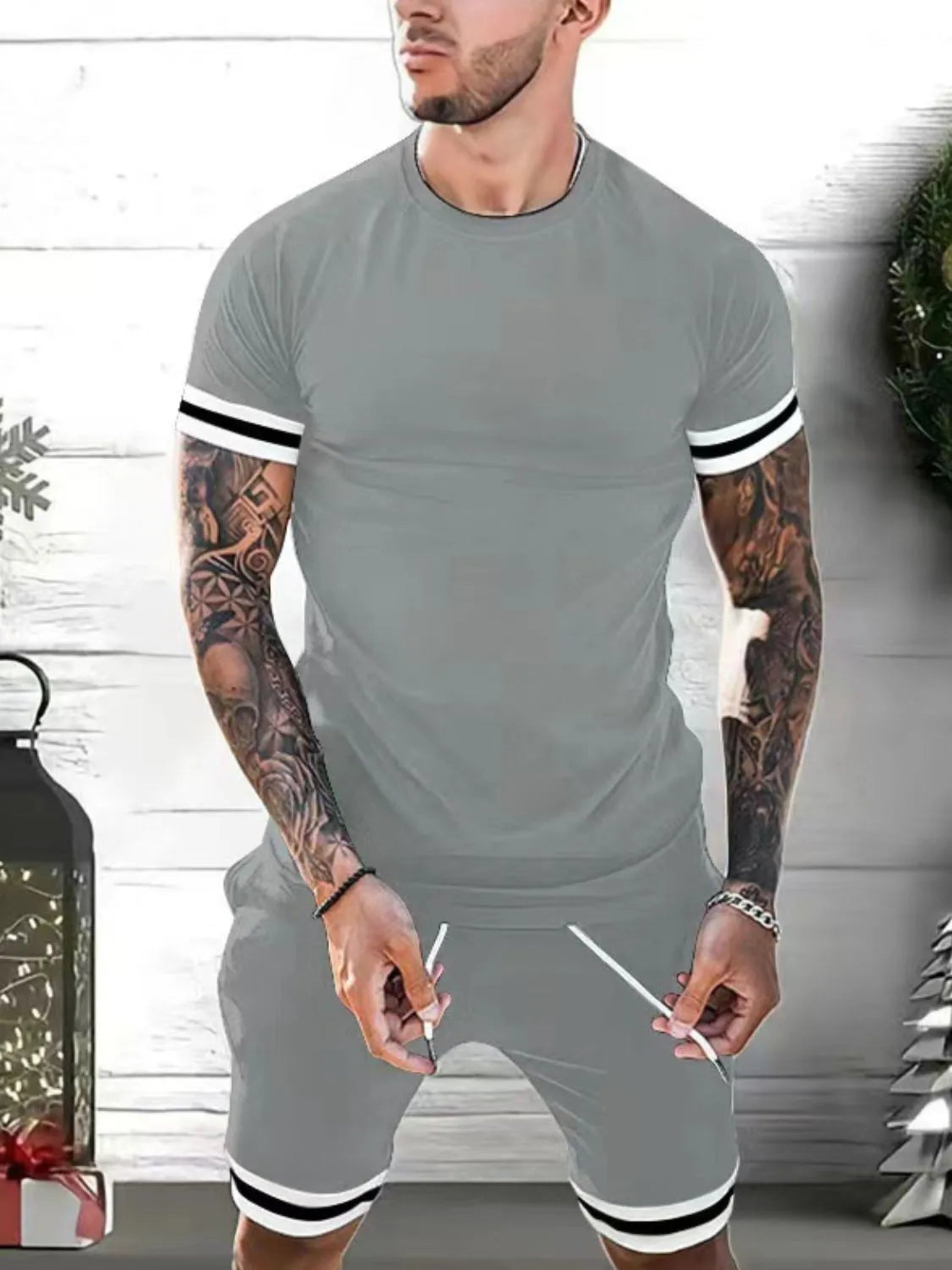 Men's Round Neck Short Sleeve Top and Shorts Set
