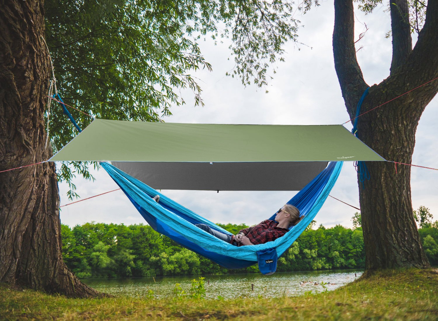 Unigear Rainproof Camping Tarp Shelter