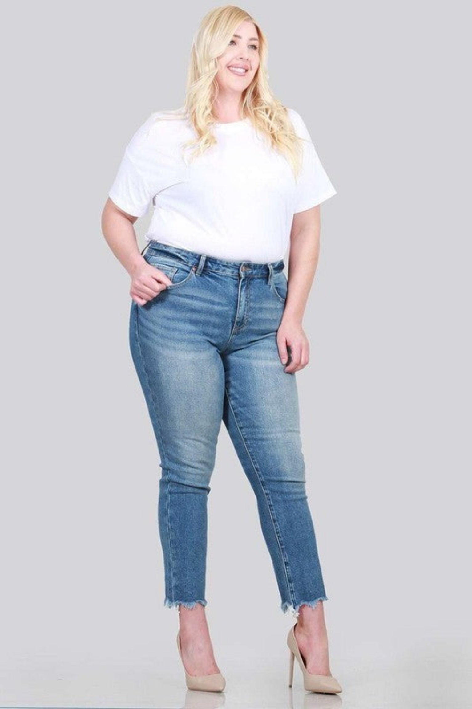 Plus Size Relaxed Skinny