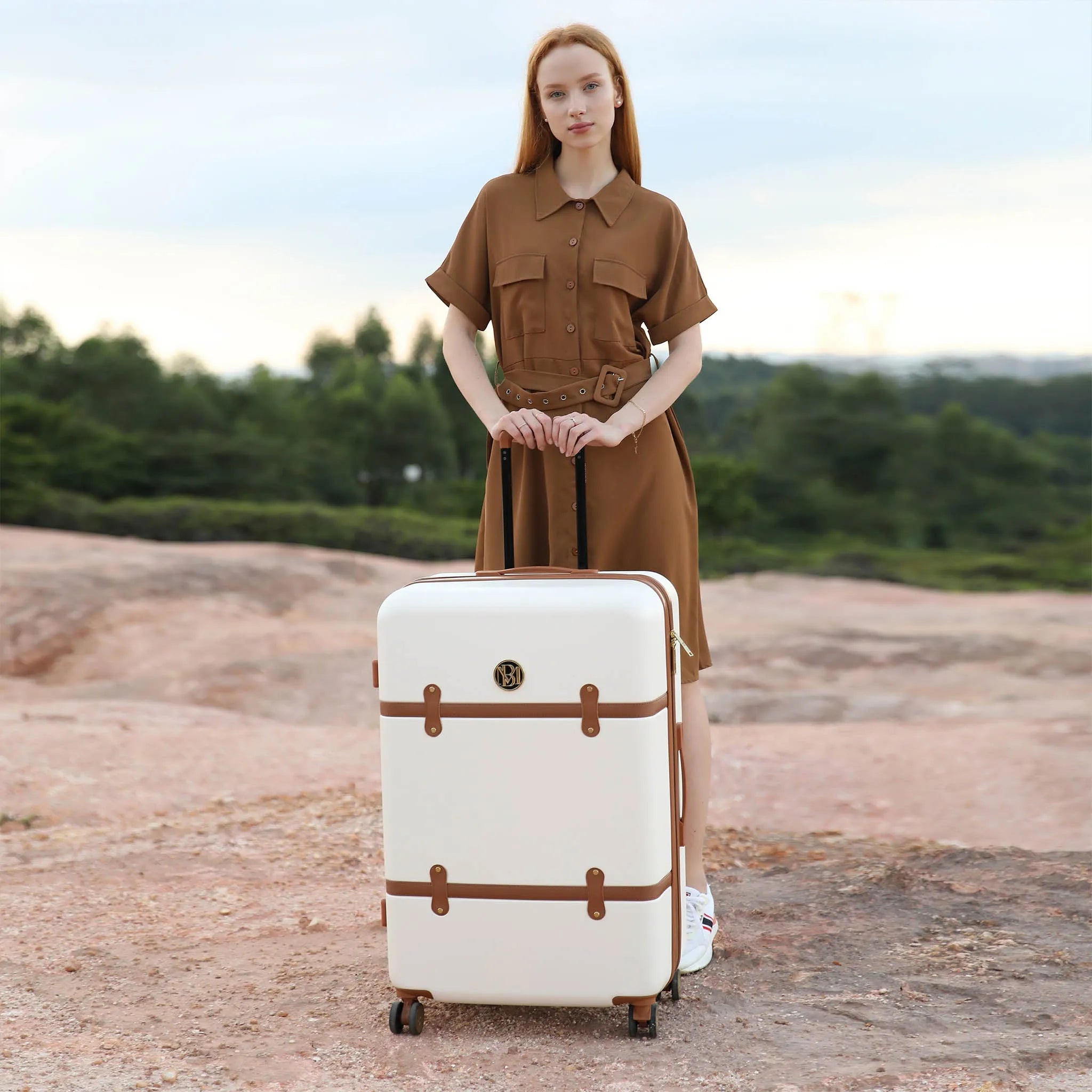 Grace Three Piece Expandable Retro Luggage Set