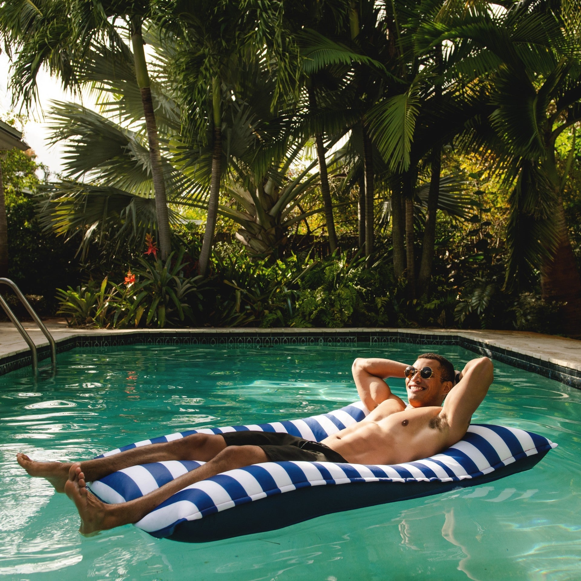 Big Joe's Lagoon Lounger