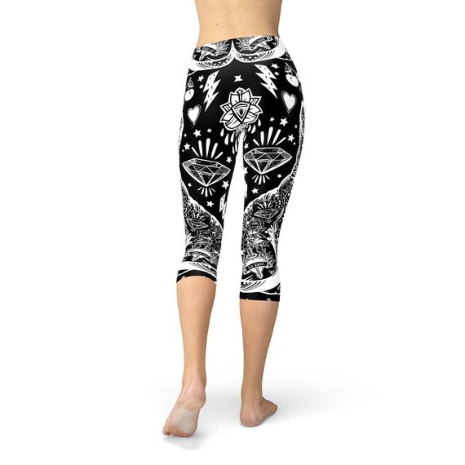 Black Magic Cat Capri Leggings