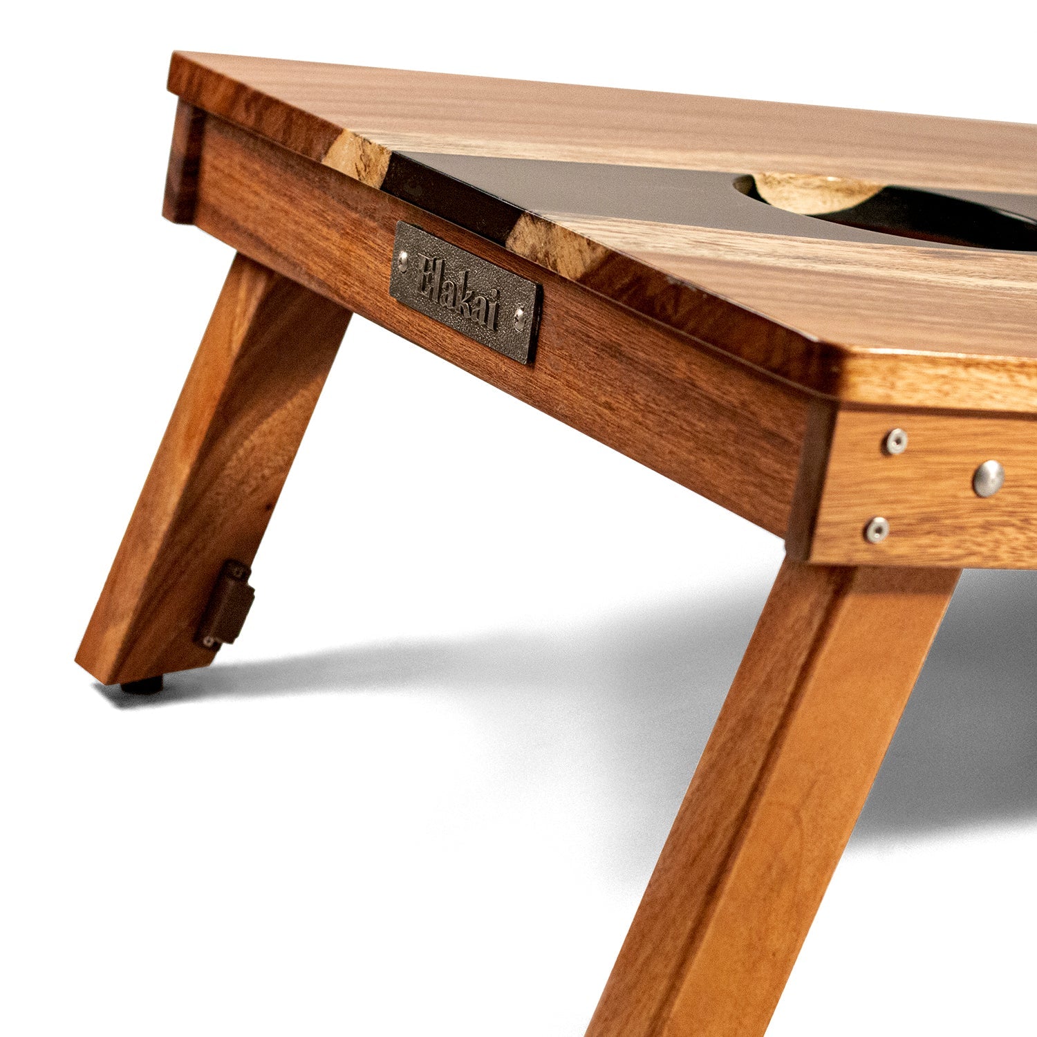 Wooden pet bed with 'Plaket' branding on a white background