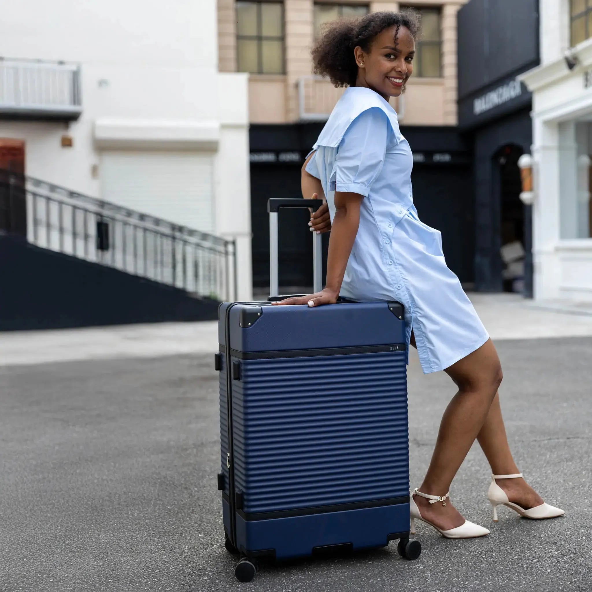 Belleville Three Piece Expandable Retro Luggage Set