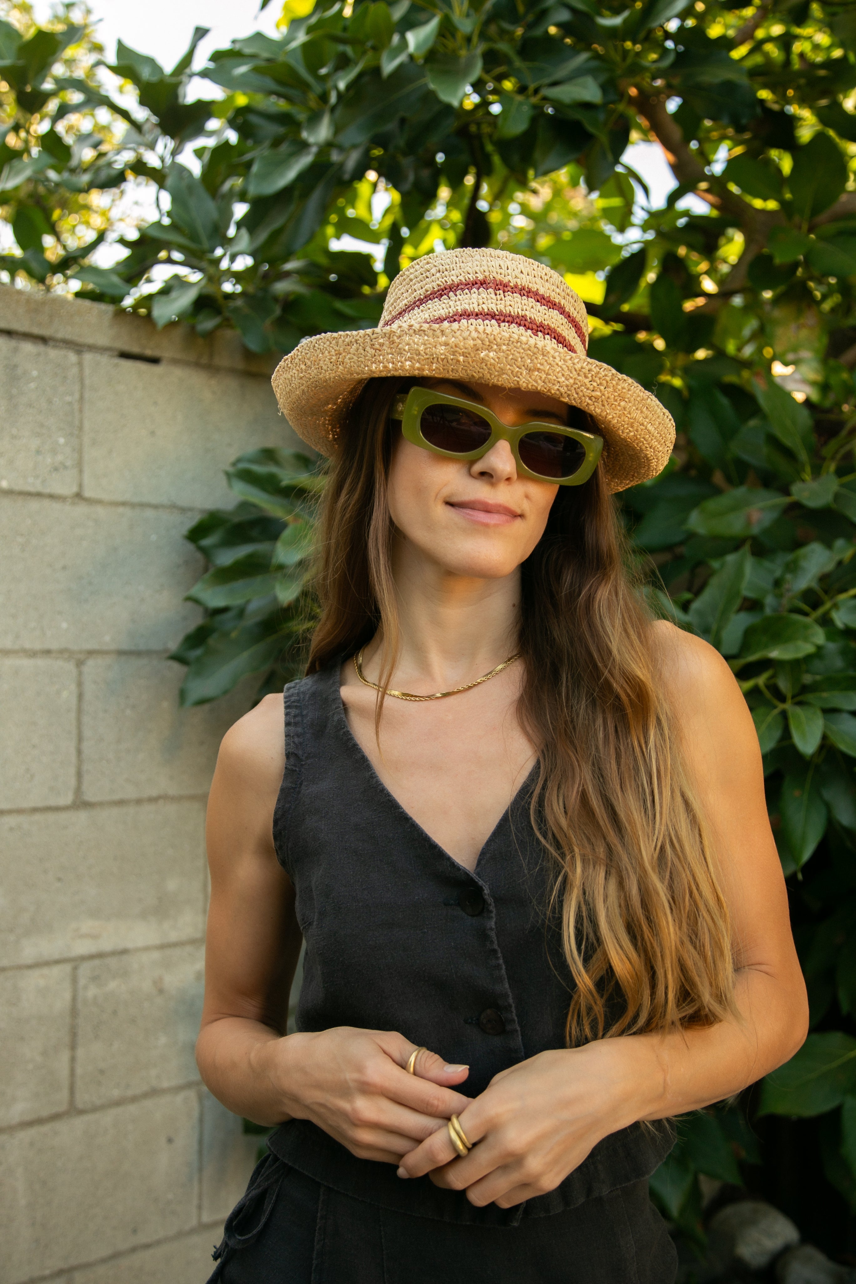 Ensley Raffia Bucket in Natural