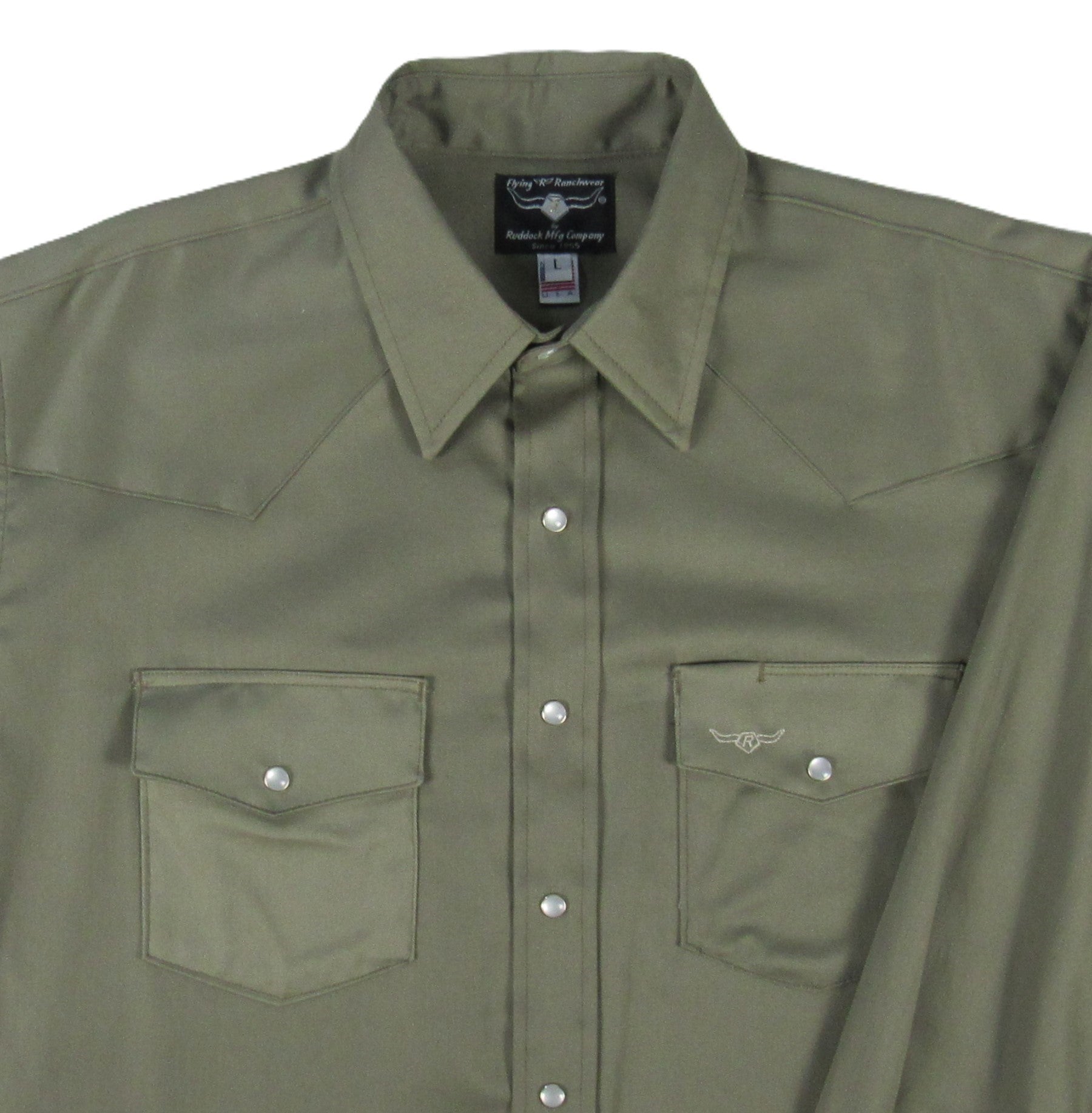 Green shirt with two front pockets and a collar on a white background