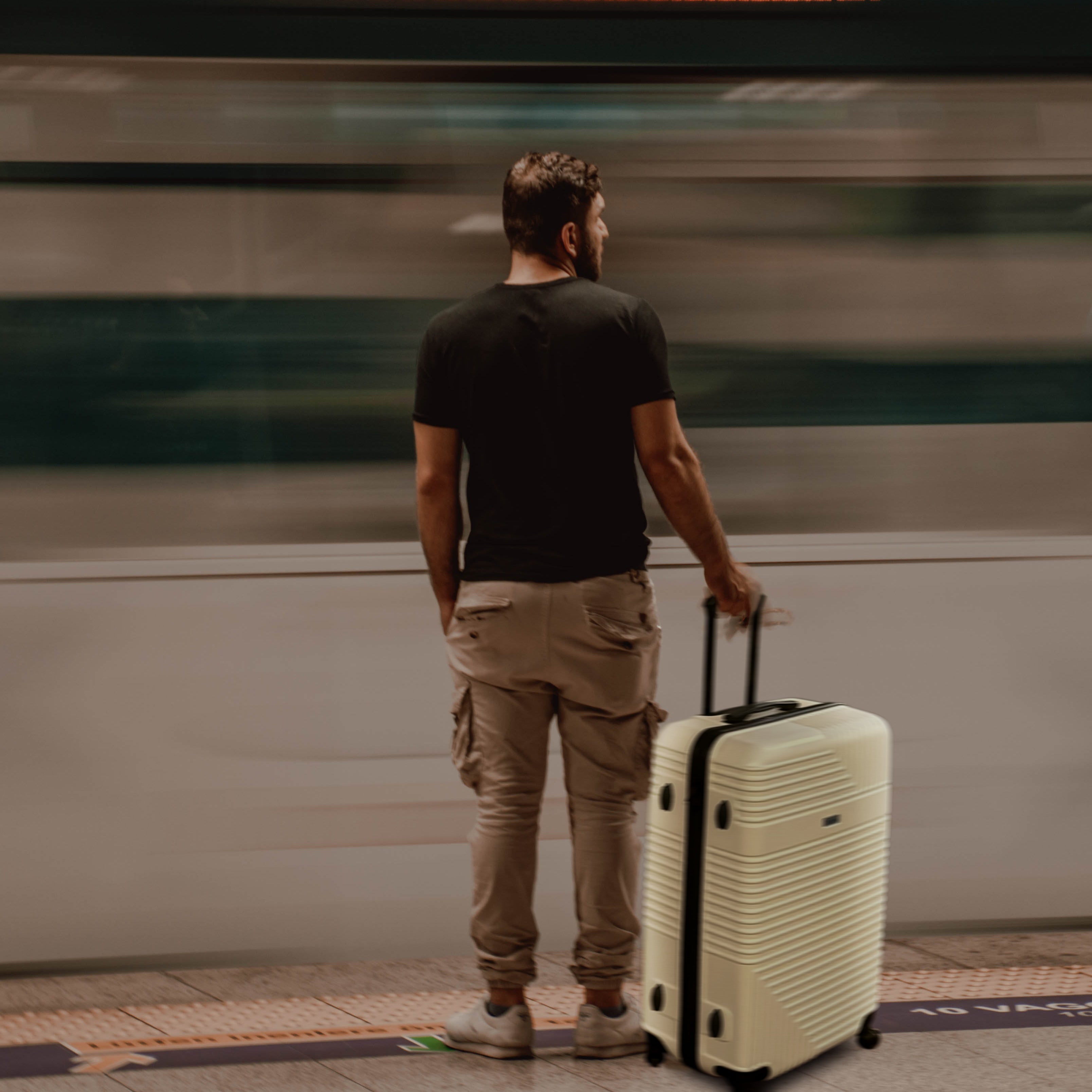 InUSA Luggage Resilience Large 28" Spinner Suitcase