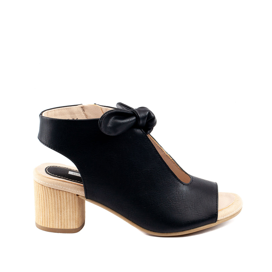 GC Shoes Women's Kimora Black Heeled Sandals