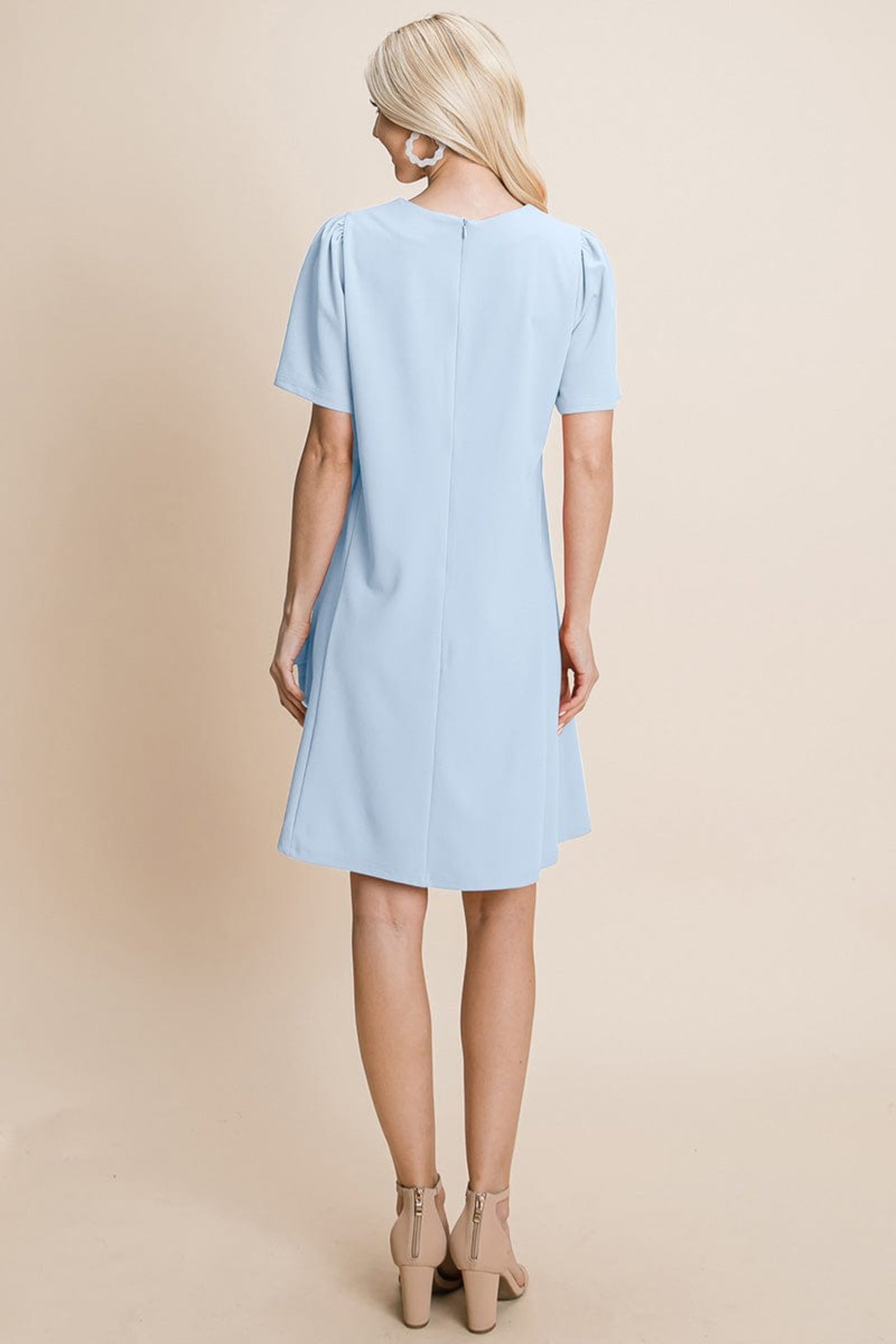 V-Neck Short Sleeve Shift Dress