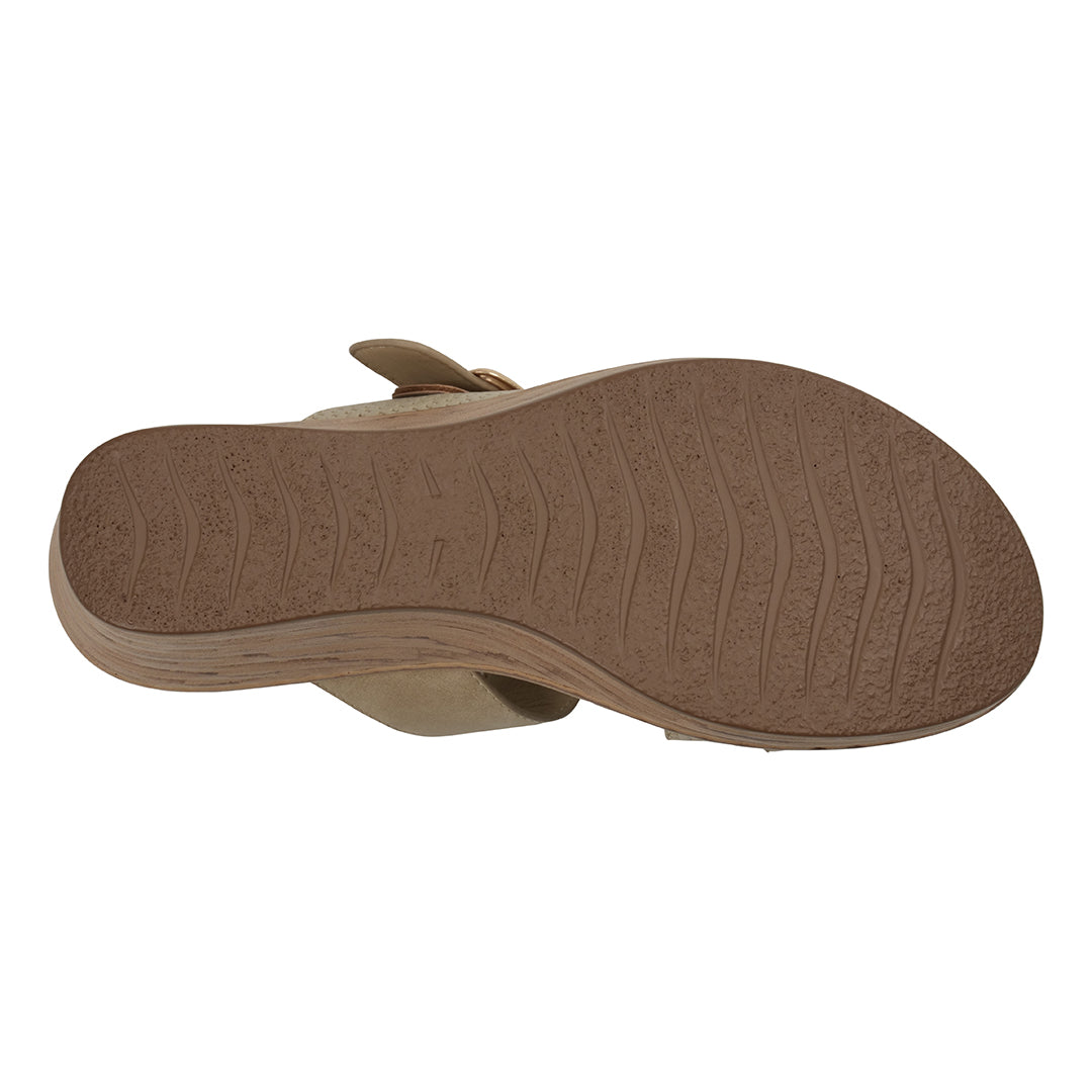 GC Shoes Women's Odalis Natural Wedge Sandals with Buckle