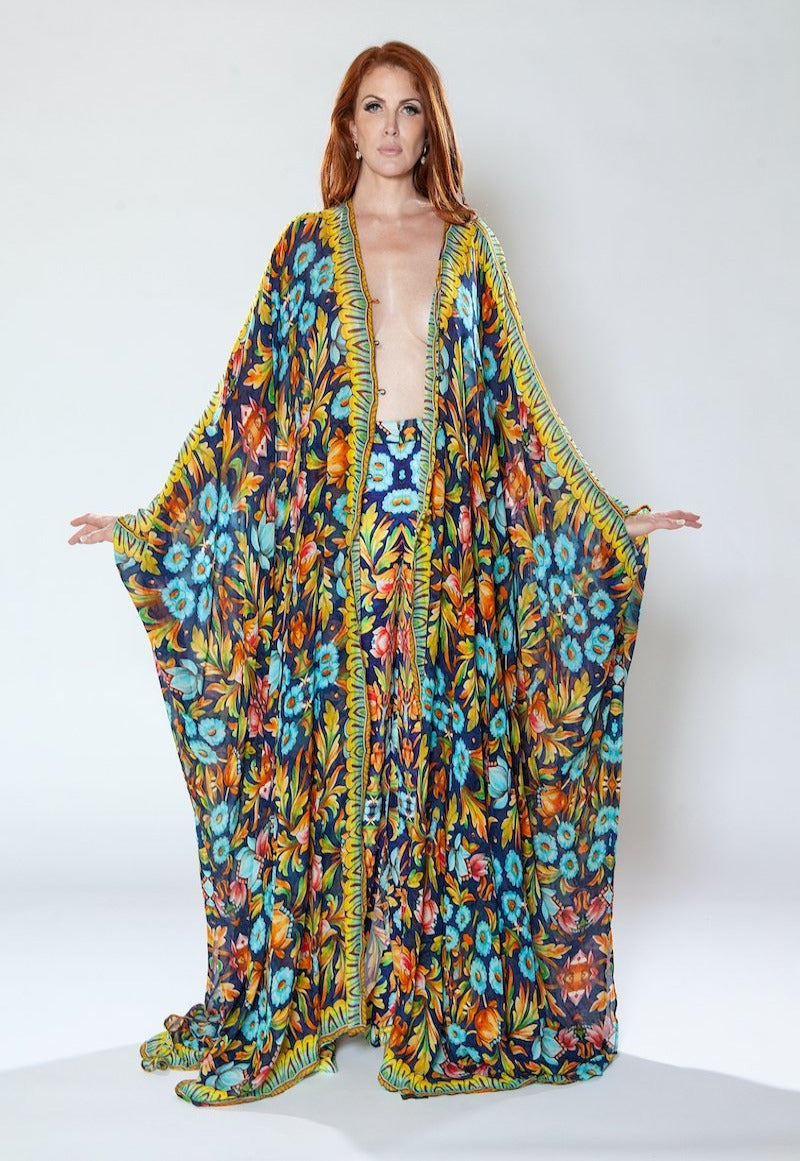 Saisankoh Scarlett Goddess Kaftan