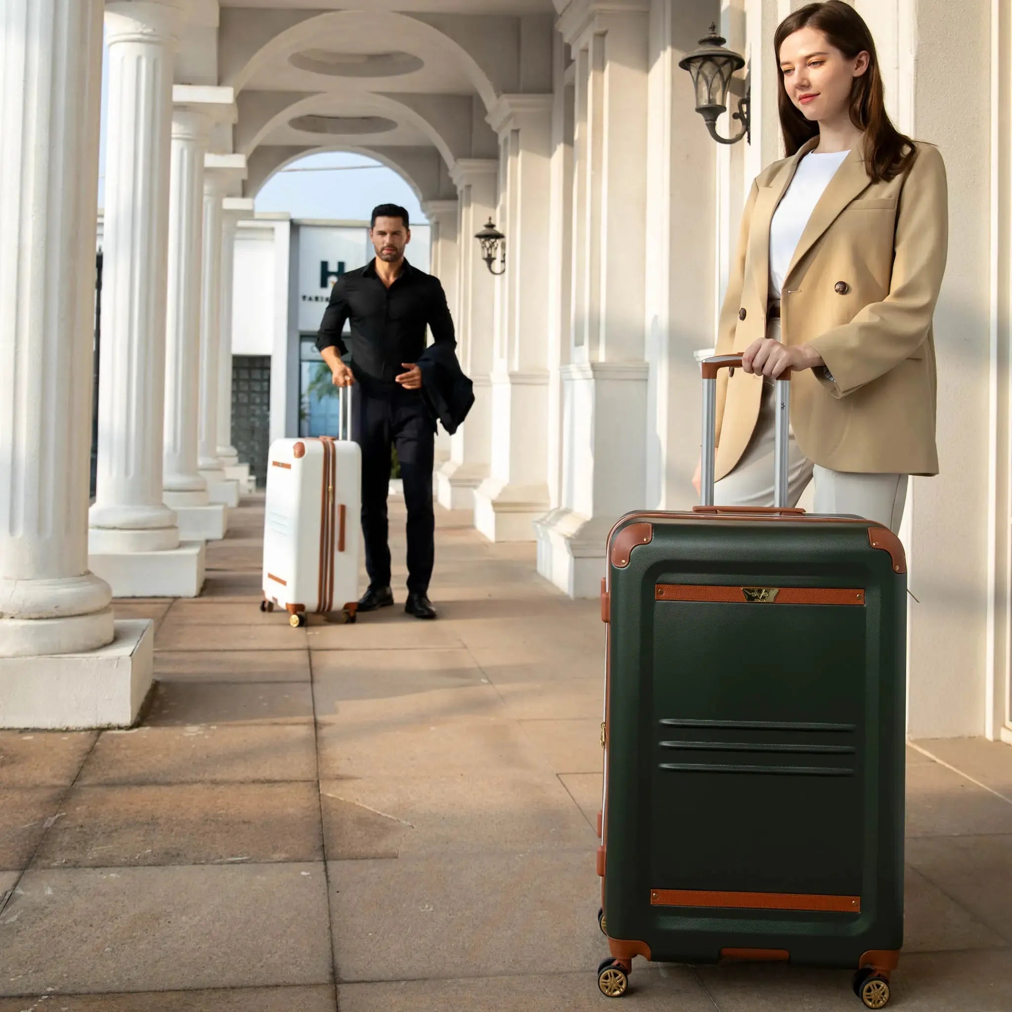 Vintage Three Piece Expandable Retro Luggage Set