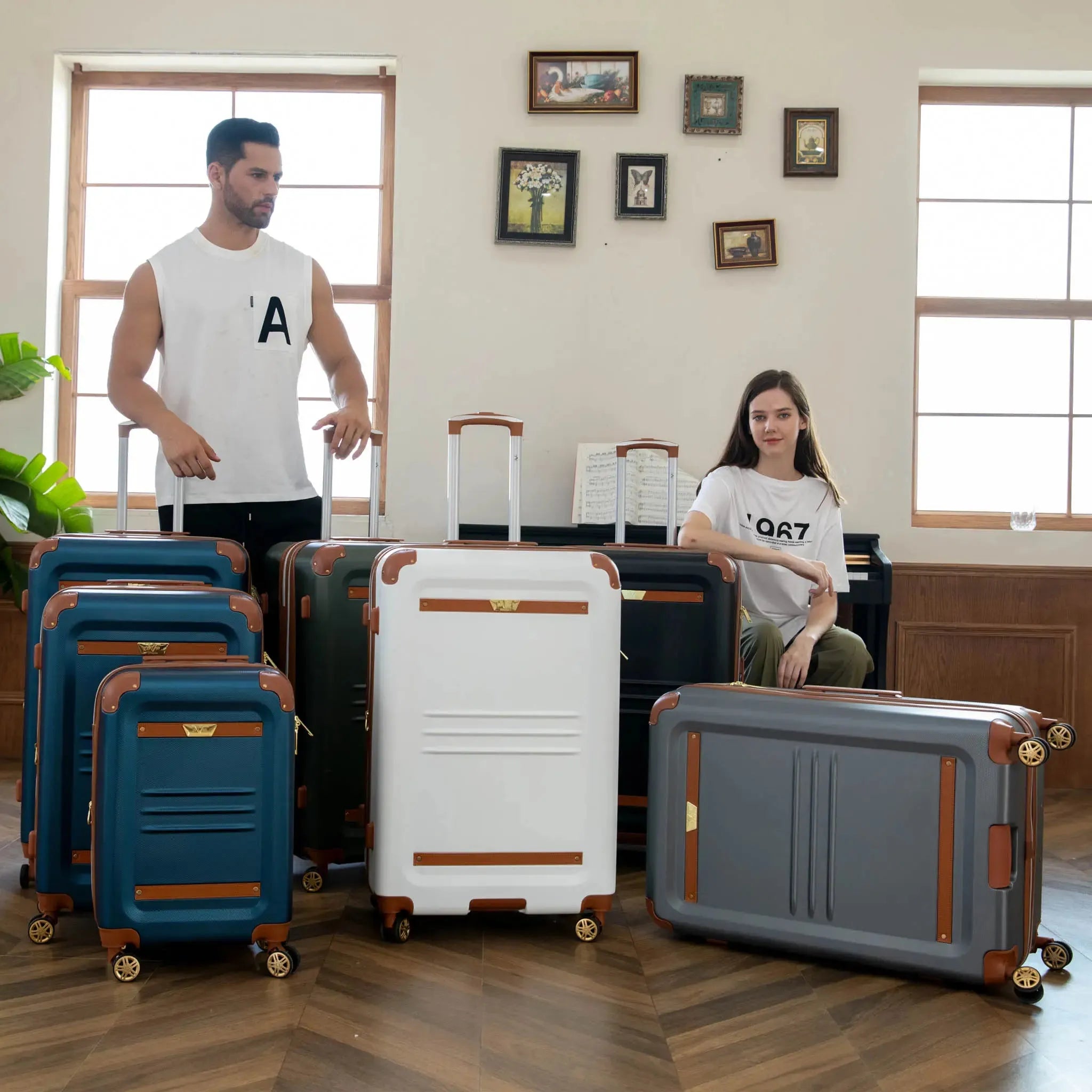 Vintage Three Piece Expandable Retro Luggage Set