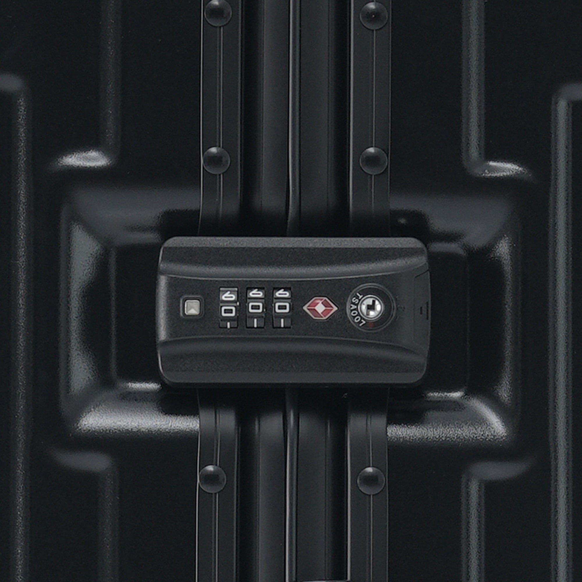 Black Aluminum Frame Luggage with USB Port Carry-On