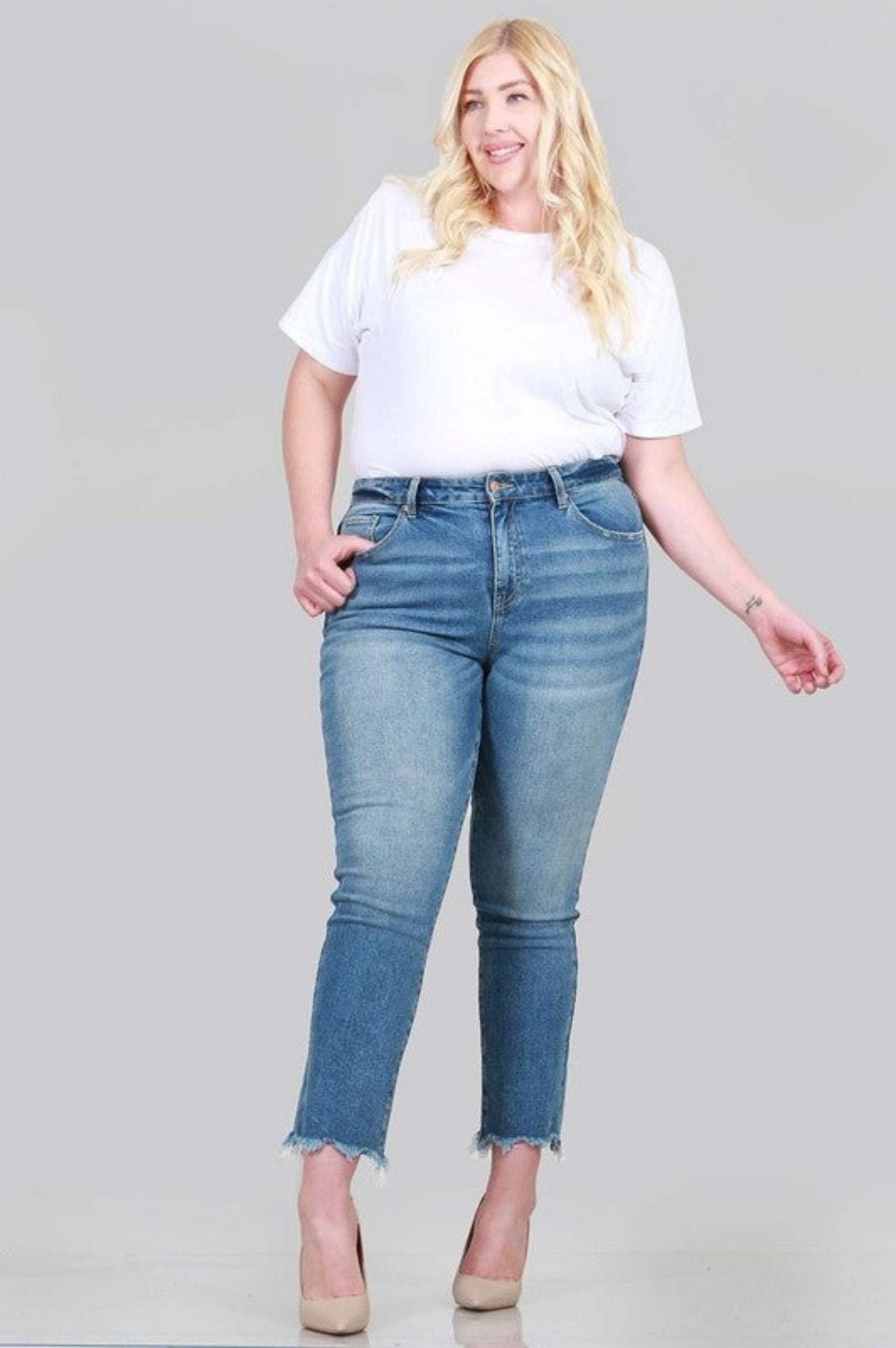 Plus Size Relaxed Skinny