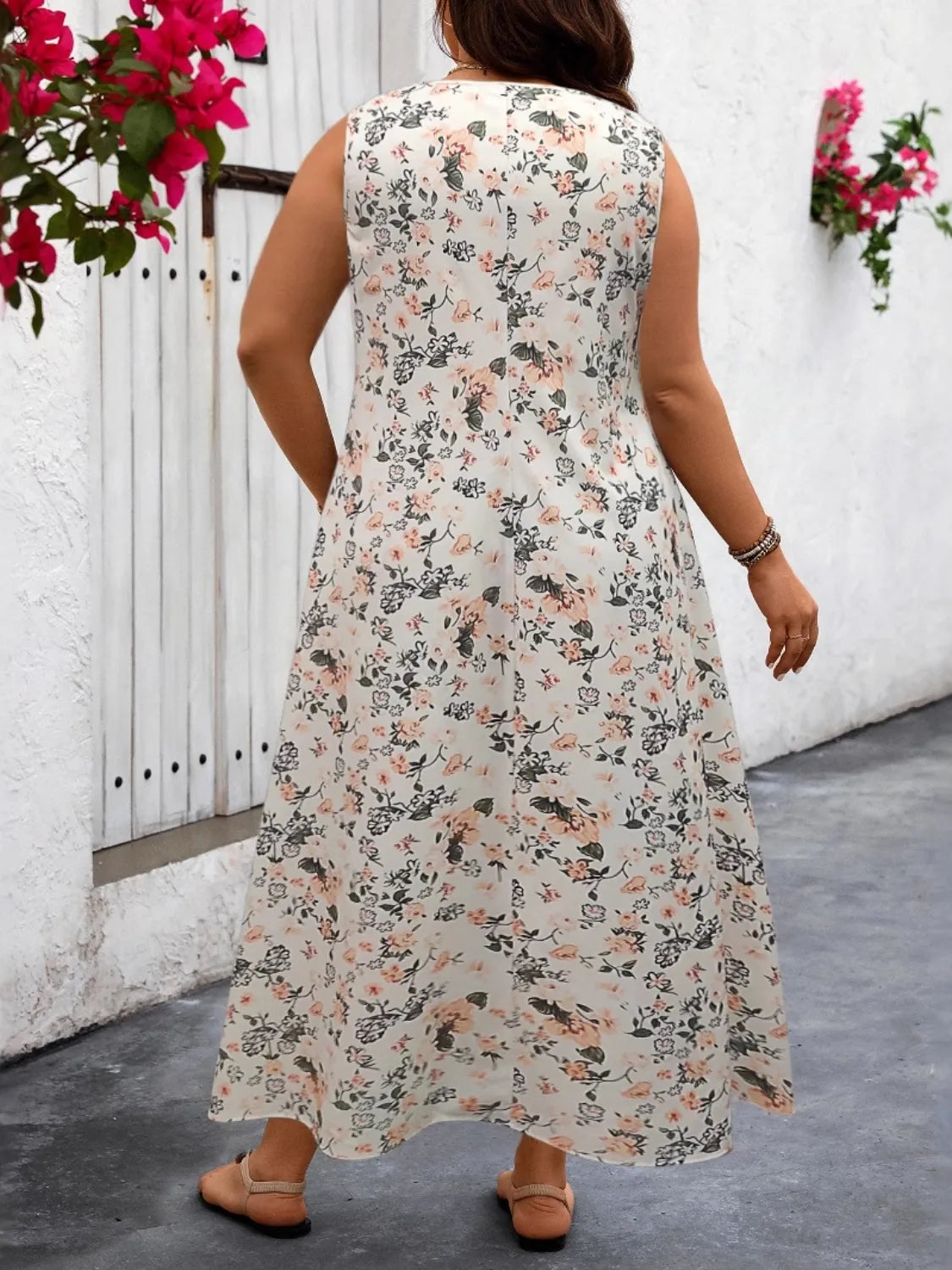 Plus Size Floral Tank Dress with Pockets
