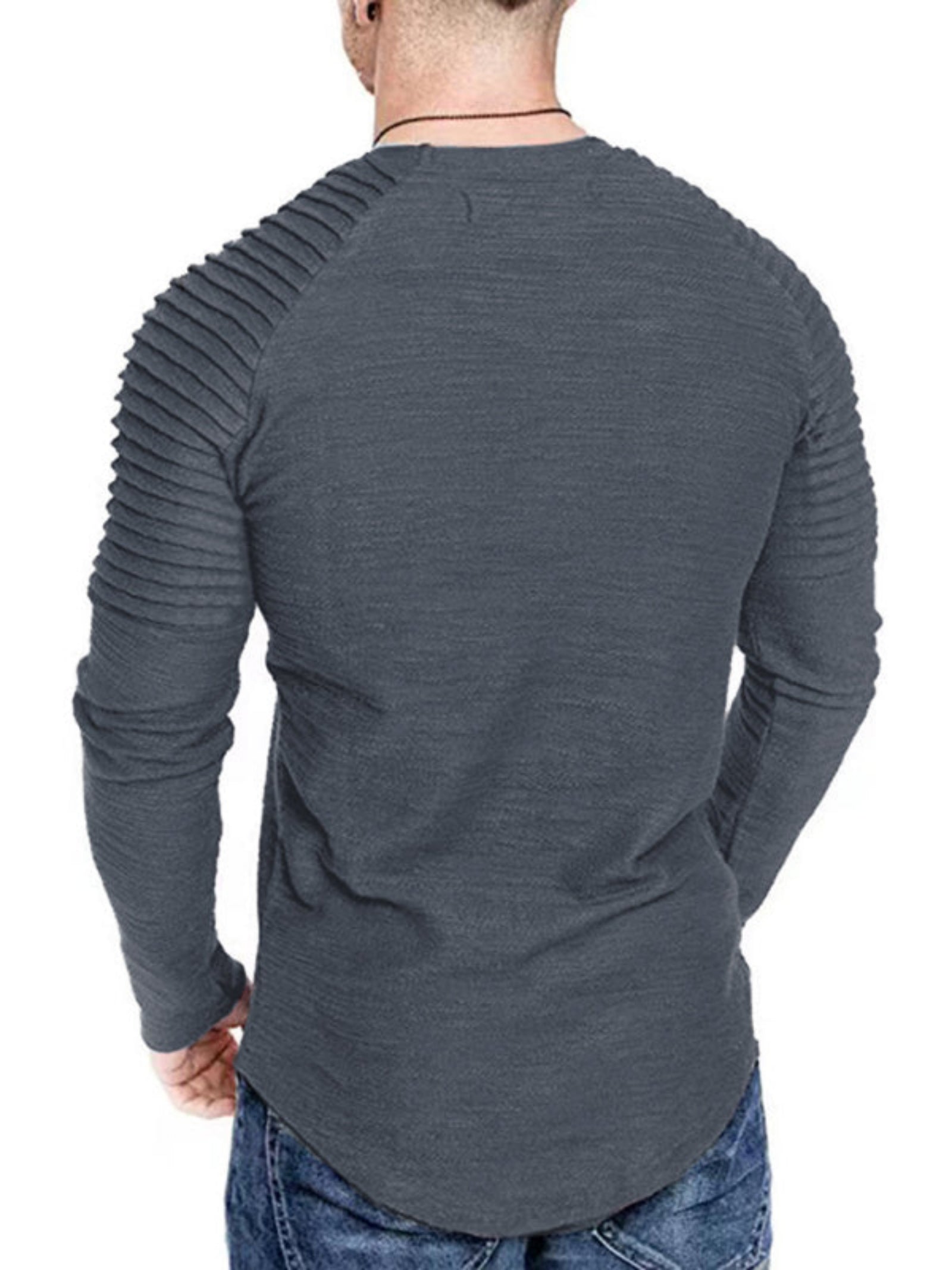 gray long sleeve shirt