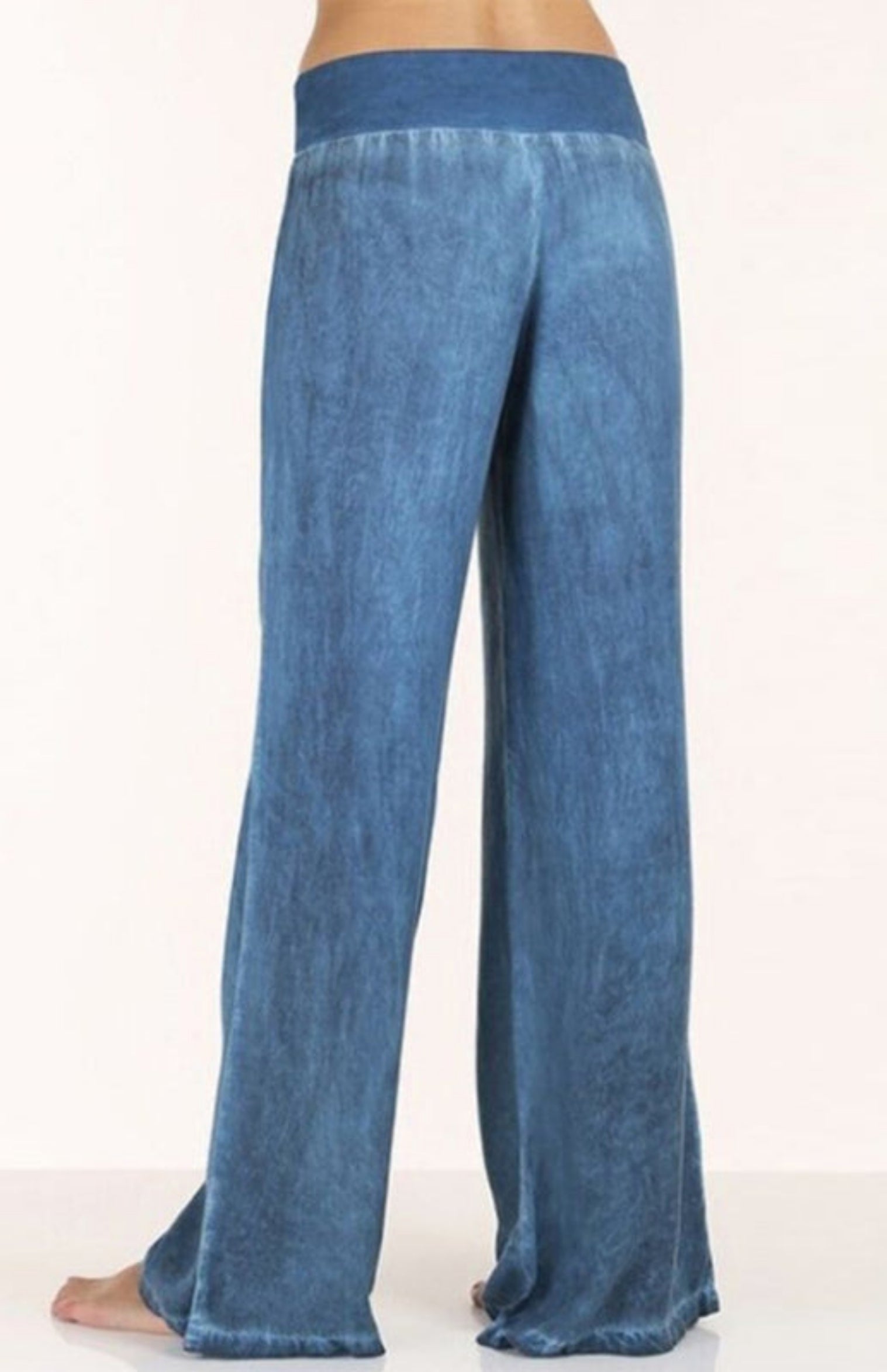 blue pants