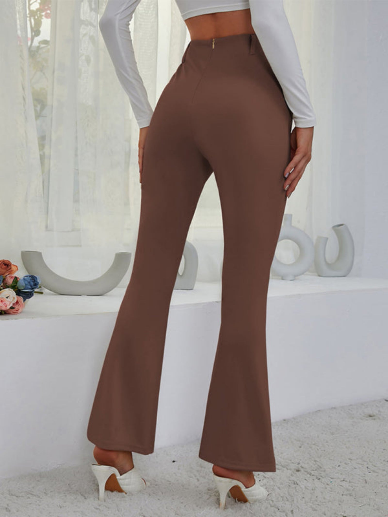 brown pants