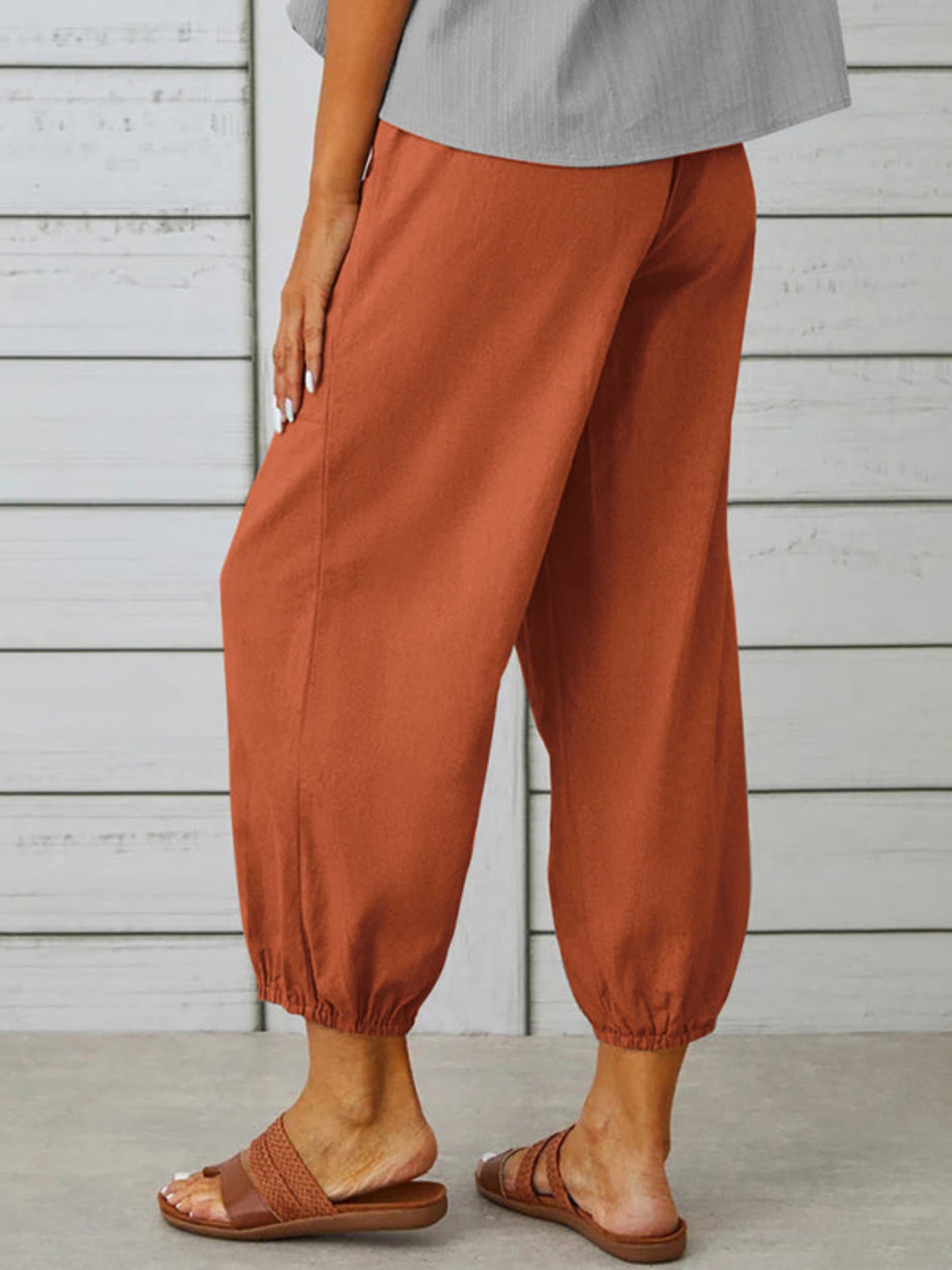 orange pants