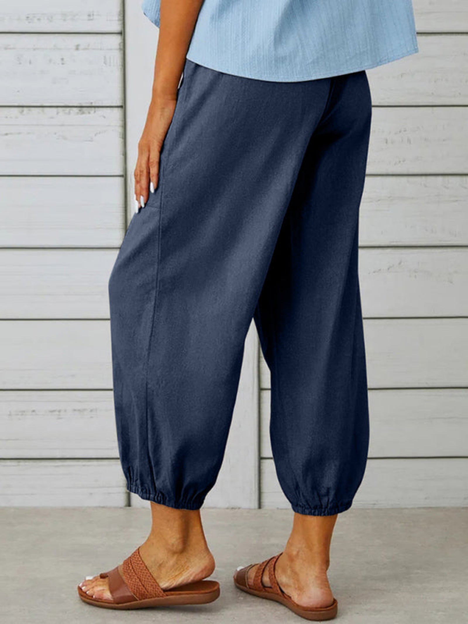 blue pants