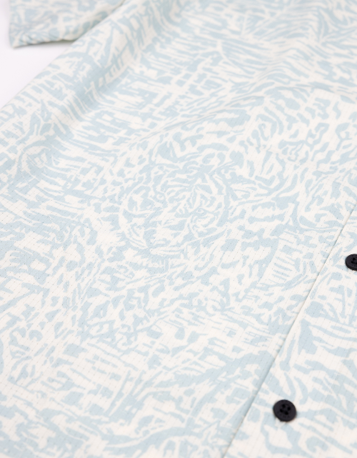 Hidden Llama Mojave Button Up