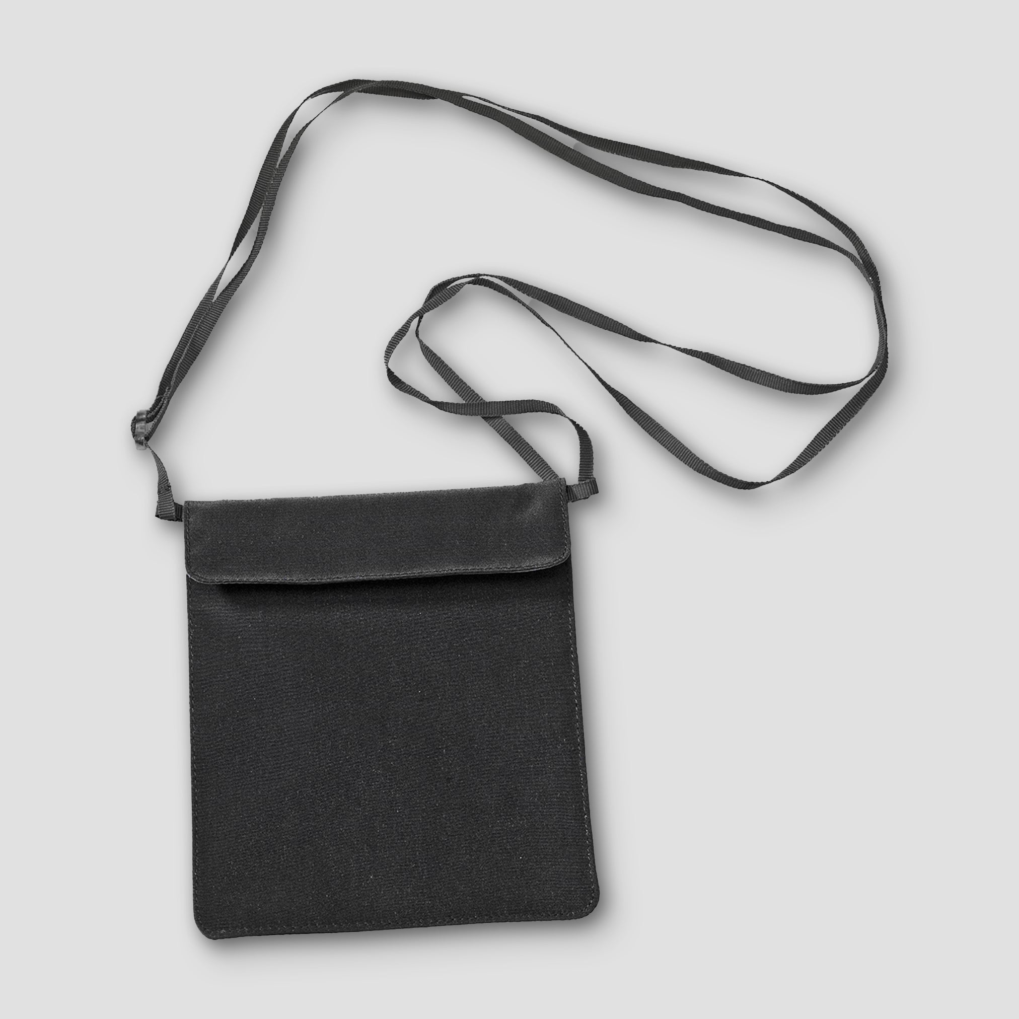 COCOON Secret Passport Wallet Monsoon Silk™