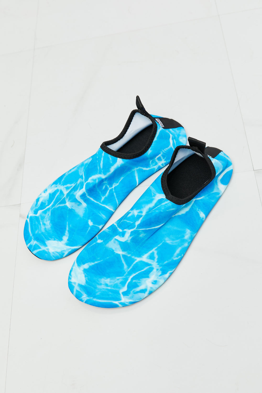 MMshoes On The Shore Water Shoes in Sky Blue - Sun of the Beach Boutique